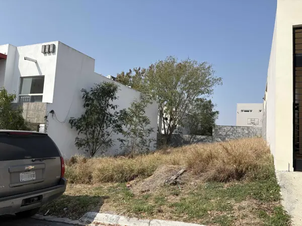 Terreno en venta en Las Cruces Residencial Club de Golf, Apodaca — foto 3 de 3