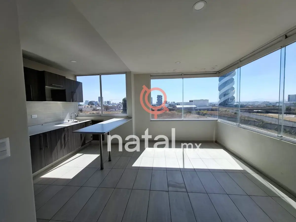 Edificio en venta en Pueblo San Antonio Cacalotepec, San Andrés Cholula — foto 1 de 30
