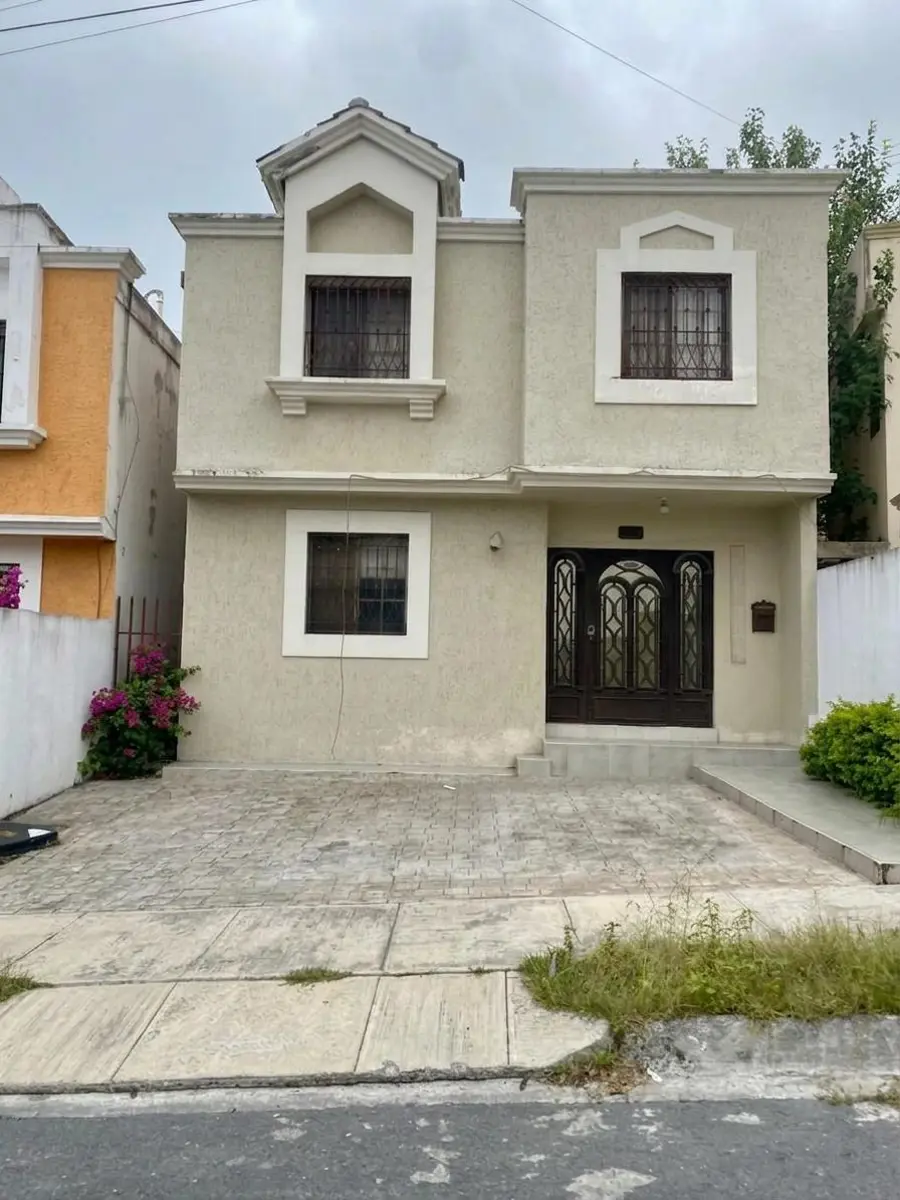 Casa en venta en Lomas del Paseo, Monterrey — foto 1 de 13