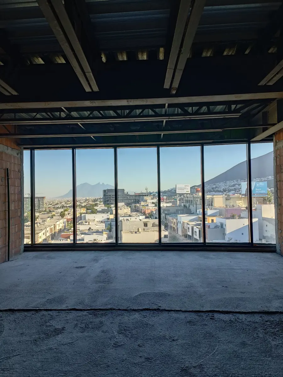 Oficina en renta en Cumbres Madeira, Monterrey — foto 1 de 4