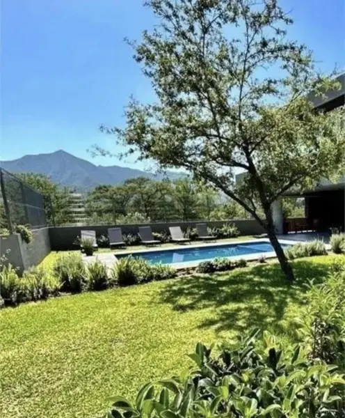 Casa en venta en Huajuquito o los Cavazos, Santiago — foto 2 de 6