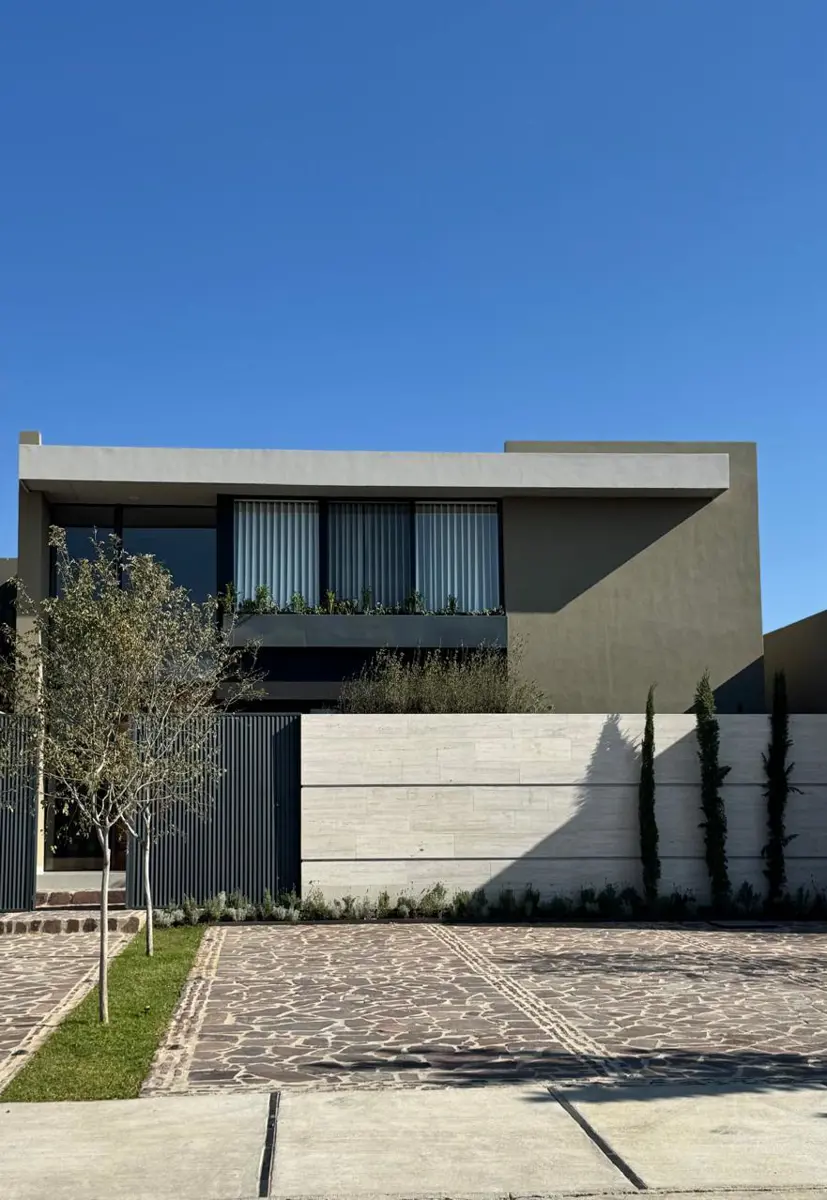 Casa en venta en La Campiña del Bosque, León — foto 1 de 19