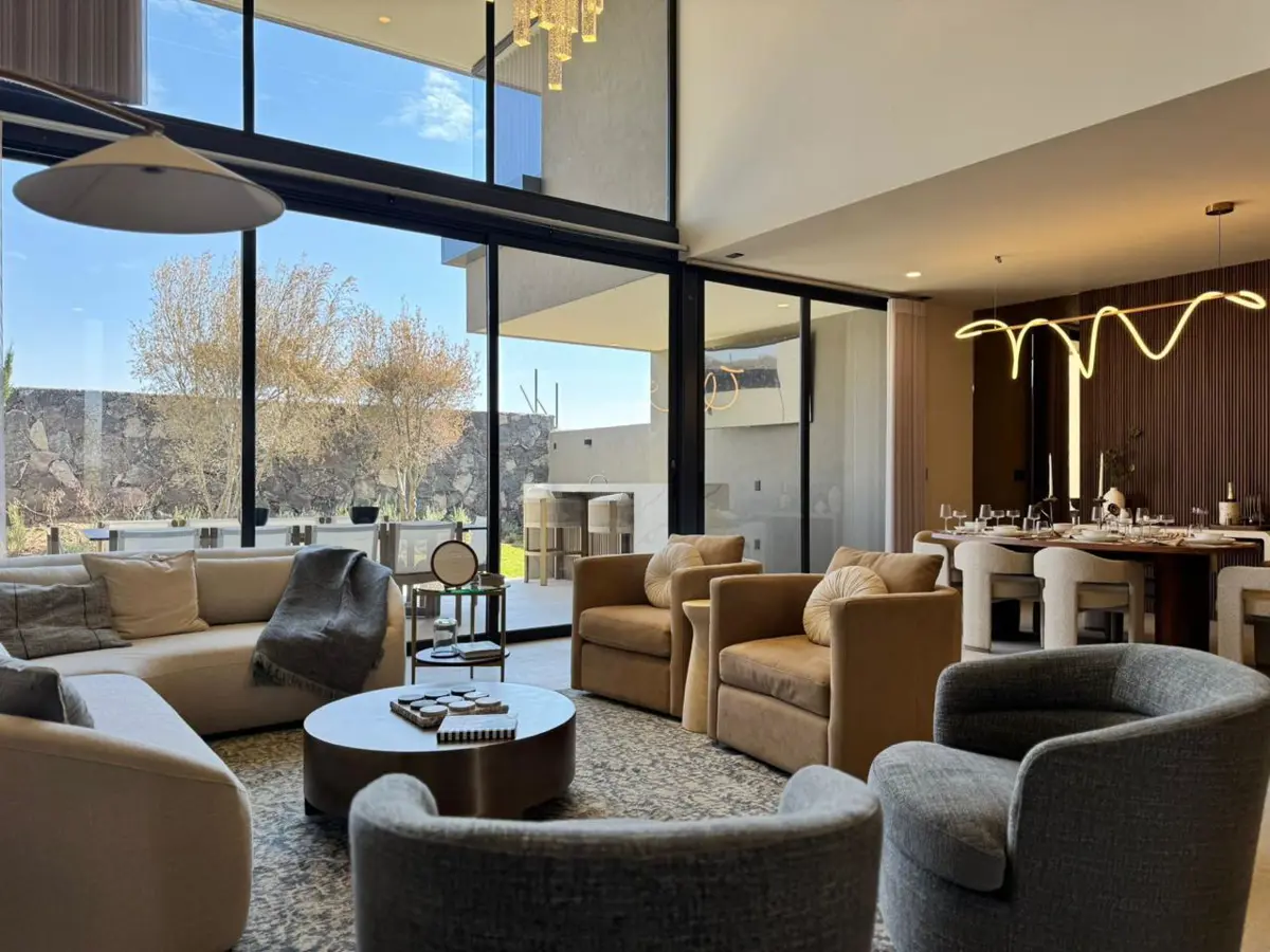 Casa en venta en La Campiña del Bosque, León — foto 1 de 24