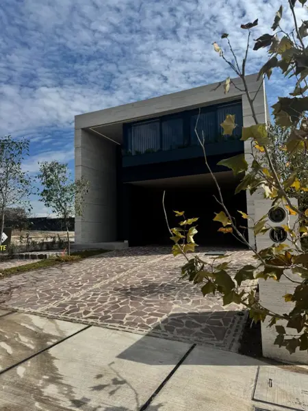 Casa en venta en La Campiña del Bosque, León — foto 3 de 24