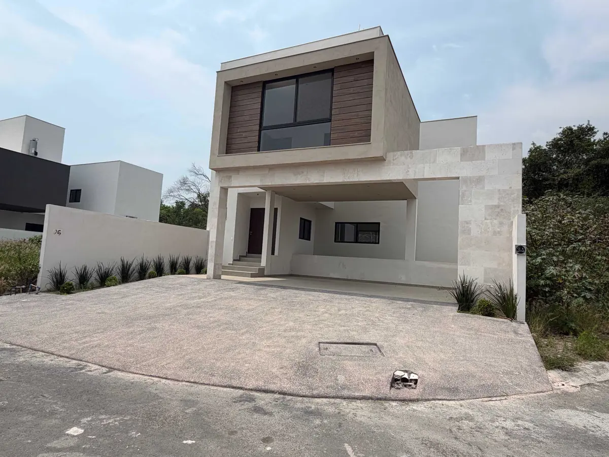 Casa en venta en Amani Terra, Santiago — foto 1 de 35