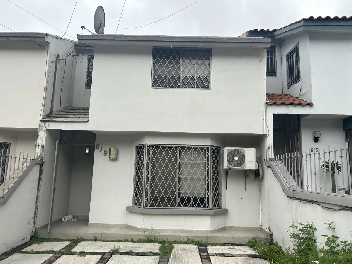Casa en venta en San Jeronimo, Monterrey — foto 1 de 19