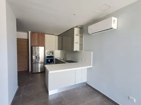 Departamento en renta en Residencial Cordillera, Santa Catarina — foto 2 de 9