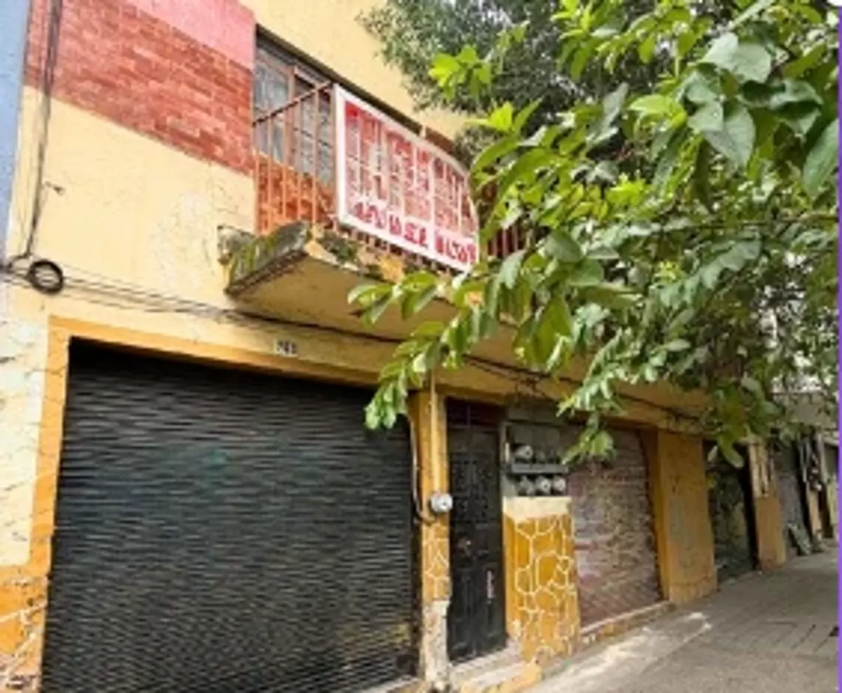 Edificio en venta en Oblatos, Guadalajara — foto 1 de 16