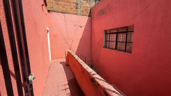 Edificio en venta en Oblatos, Guadalajara — foto 2 de 16
