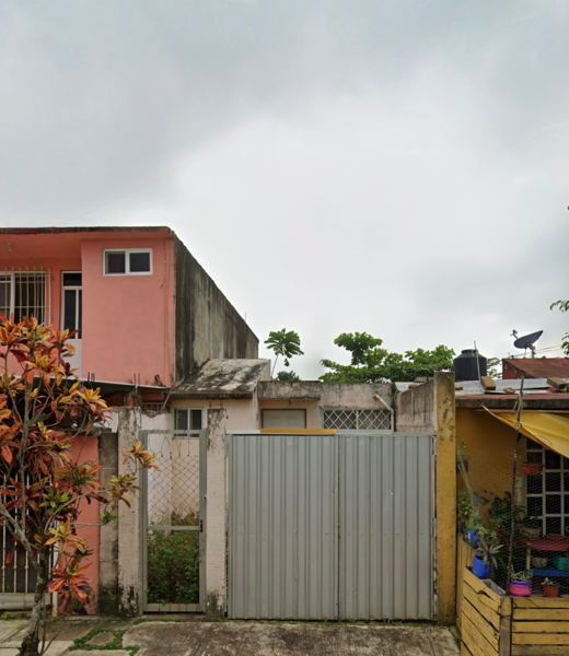 Casa en venta en Jardines de Tlalcualeya, Minatitlán — foto 2 de 7