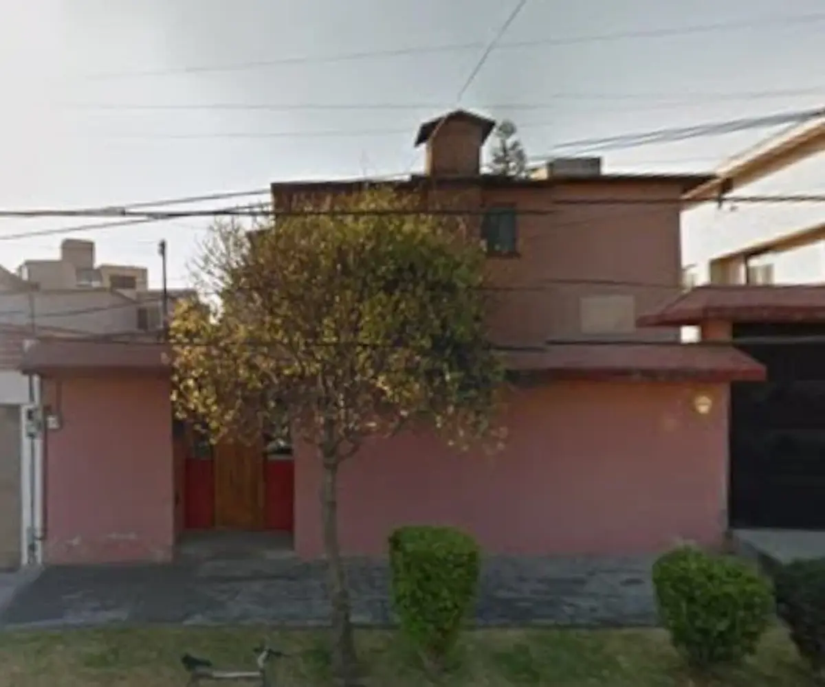 Casa en venta en Ciudad Satelite, Naucalpan de Juárez — foto 1 de 10