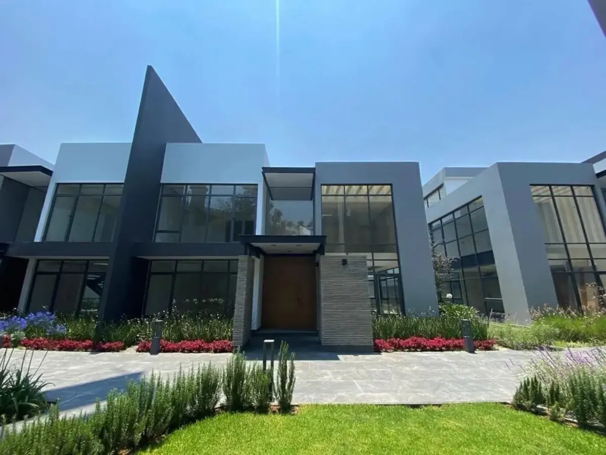 Casa en venta en Jardines del Pedregal, Álvaro Obregón — foto 1 de 32