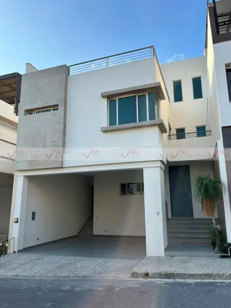 Casa en venta en Colinas del Valle, Monterrey — foto 2 de 24