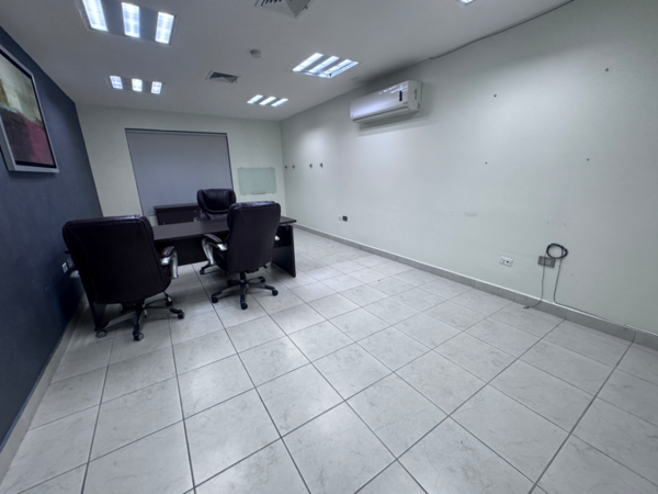 OFICINA EN RENTA