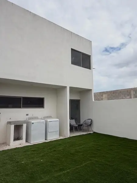 Casa en venta en Nogalera Residencial, Gómez Palacio — foto 2 de 6
