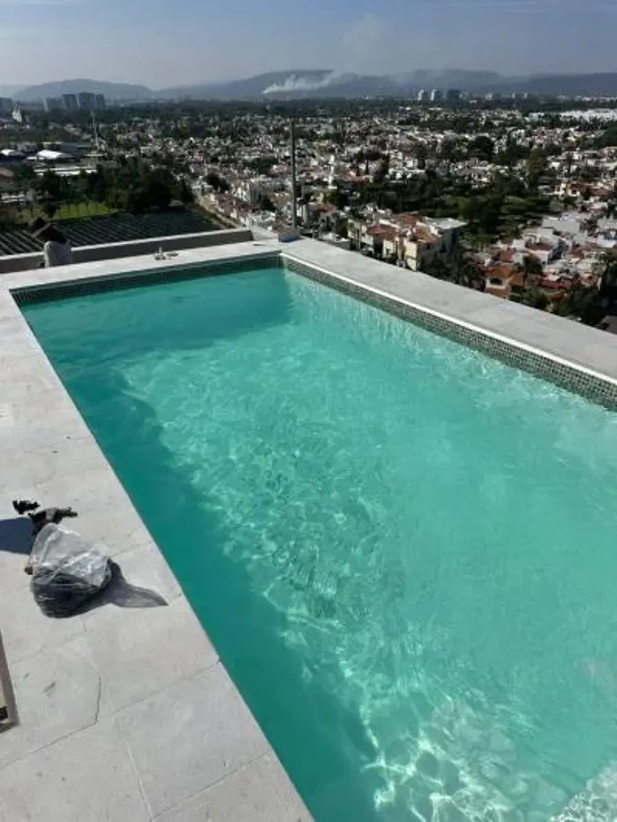 Departamento en renta en Valle Real, Zapopan — foto 1 de 6