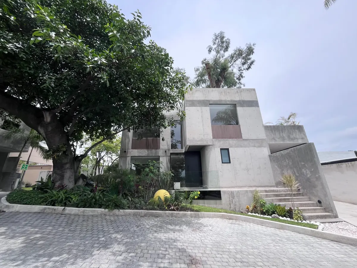 Casa en venta en Acapatzingo, Cuernavaca — foto 1 de 37