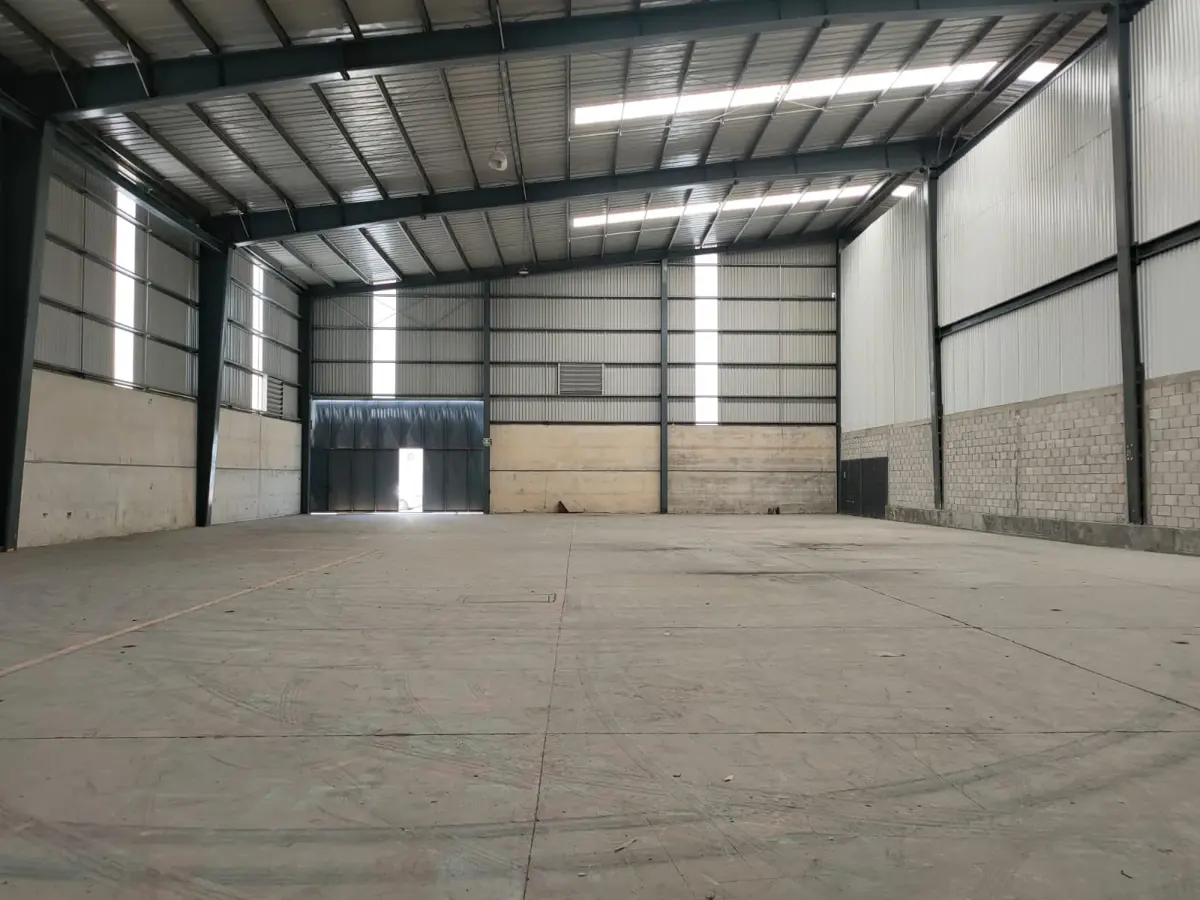 Nave en renta en Manantiales, San Pedro Cholula — foto 1 de 12