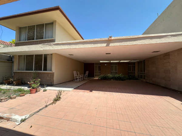 Casa en venta en Republica Norte, Saltillo — foto 3 de 21