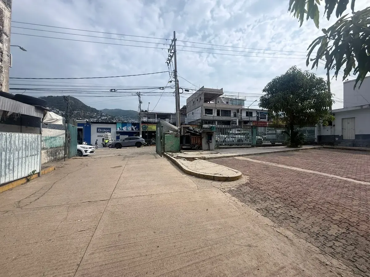 Terreno en venta en Vista Alegre, Acapulco de Juárez — foto 1 de 20