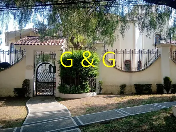 Casa en Venta en Arboledas Santa Elena, Pachuca de Soto