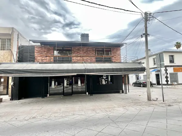 LOCAL EN LA AV. MORELOS Y COLON