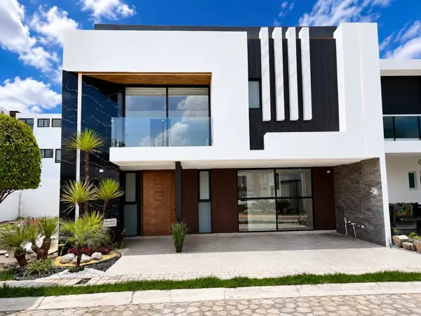 Casa en venta en Lomas de Angelópolis, Ocoyucan — foto 2 de 39