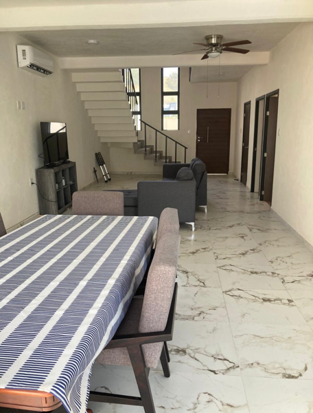 Casa en renta en Los Manantiales Residencial, Alvarado — foto 3 de 6