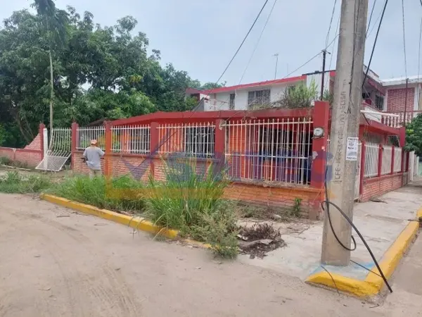 Casa en venta en Las Granjas, Poza Rica de Hidalgo — foto 2 de 10