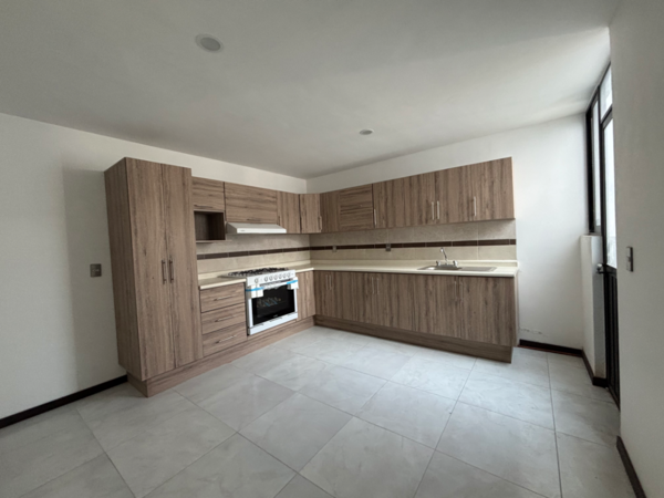 Casa en venta en Explanada Sur, Pachuca de Soto — foto 3 de 15
