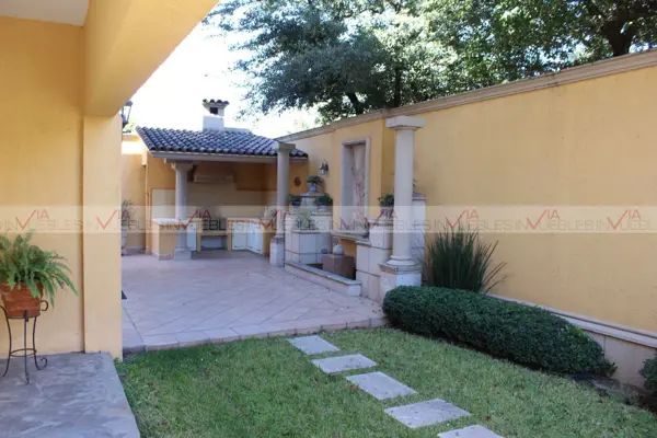 Casa en venta en Santa Engracia, San Pedro Garza García — foto 2 de 11