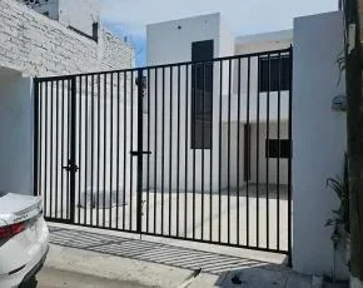 Casa en venta en Sanchez Celis, Mazatlán — foto 1 de 24