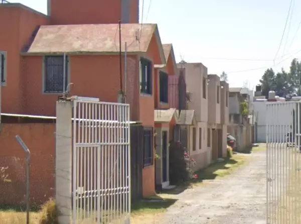 Casa en venta en Capultitlán Centro, Toluca — foto 2 de 8