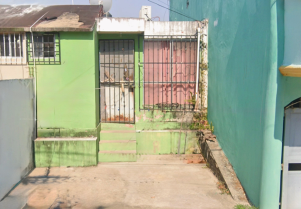 Casa en venta en Jardines de Tlalcualeya, Minatitlán — foto 2 de 7