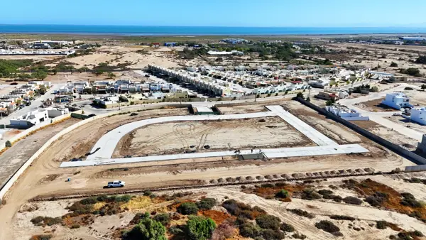 Terreno en venta en El Centenario, La Paz — foto 2 de 14