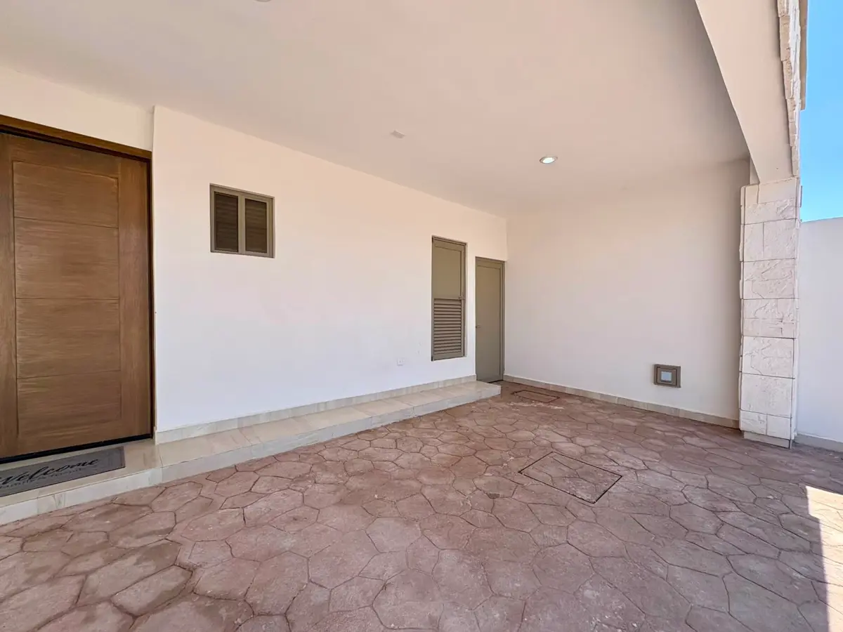 Vista 2 de Casa en Venta en Residencial Laureles Modelo B