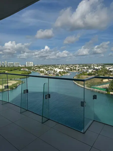 EN RENTA DEPARTAMENTO SLS PUERTO CANCUN