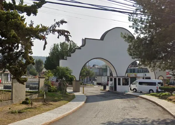Casa en venta en Bosques del Peñar, Pachuca de Soto — foto 2 de 12