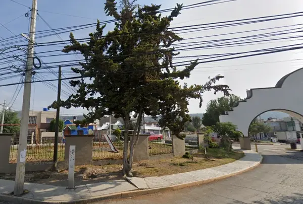 Casa en venta en Bosques del Peñar, Pachuca de Soto — foto 3 de 12