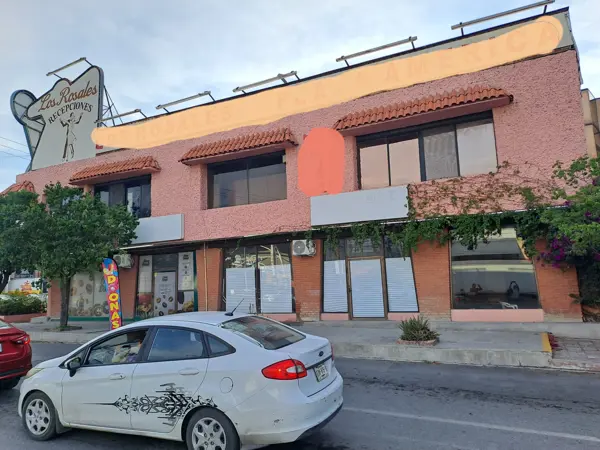 Edificio en venta en El Olmo, Saltillo — foto 3 de 8