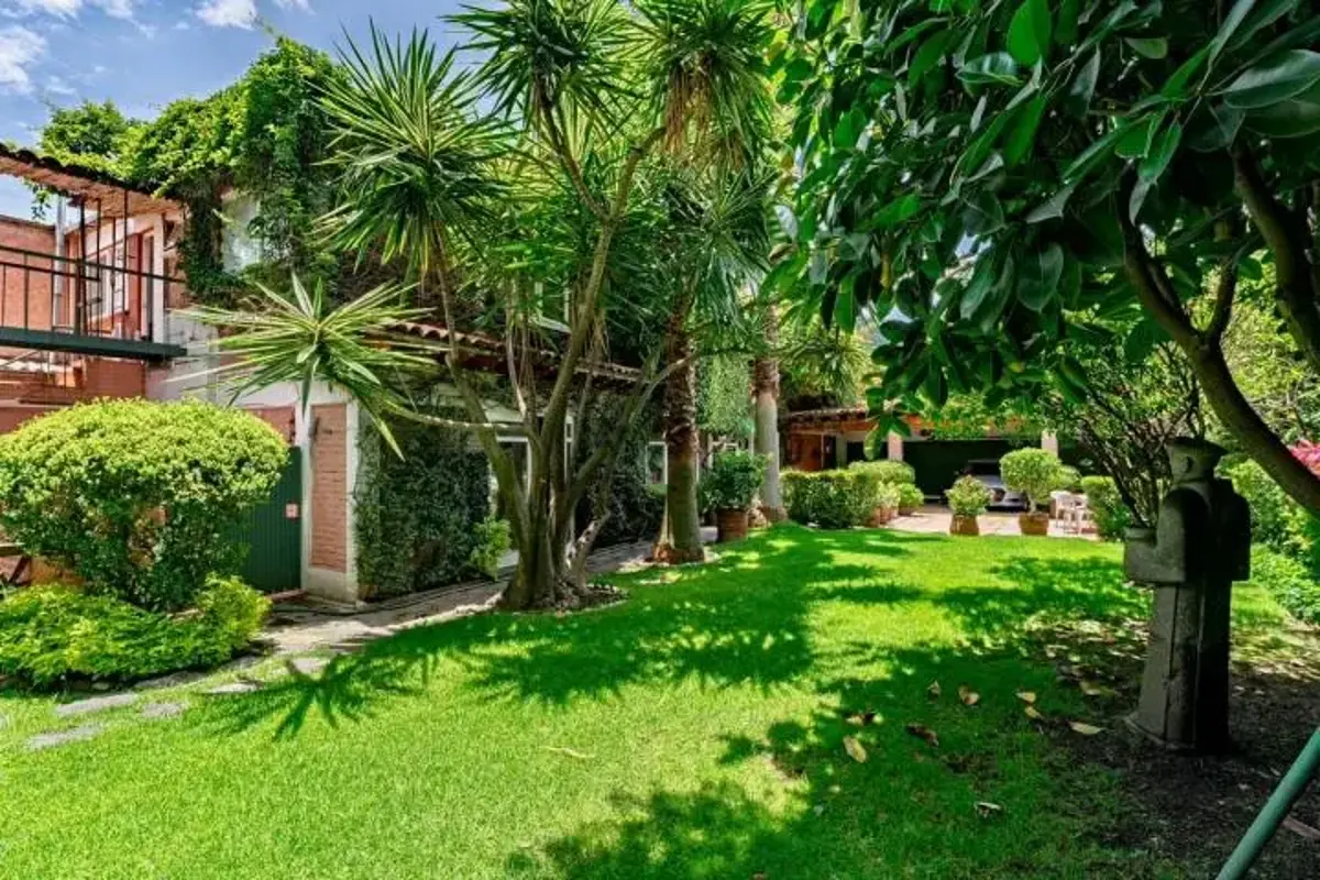 Casa en renta en Chimalistac, Álvaro Obregón — foto 1 de 6