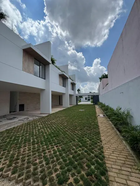 Casa en venta en Temozon Norte, Mérida — foto 2 de 14