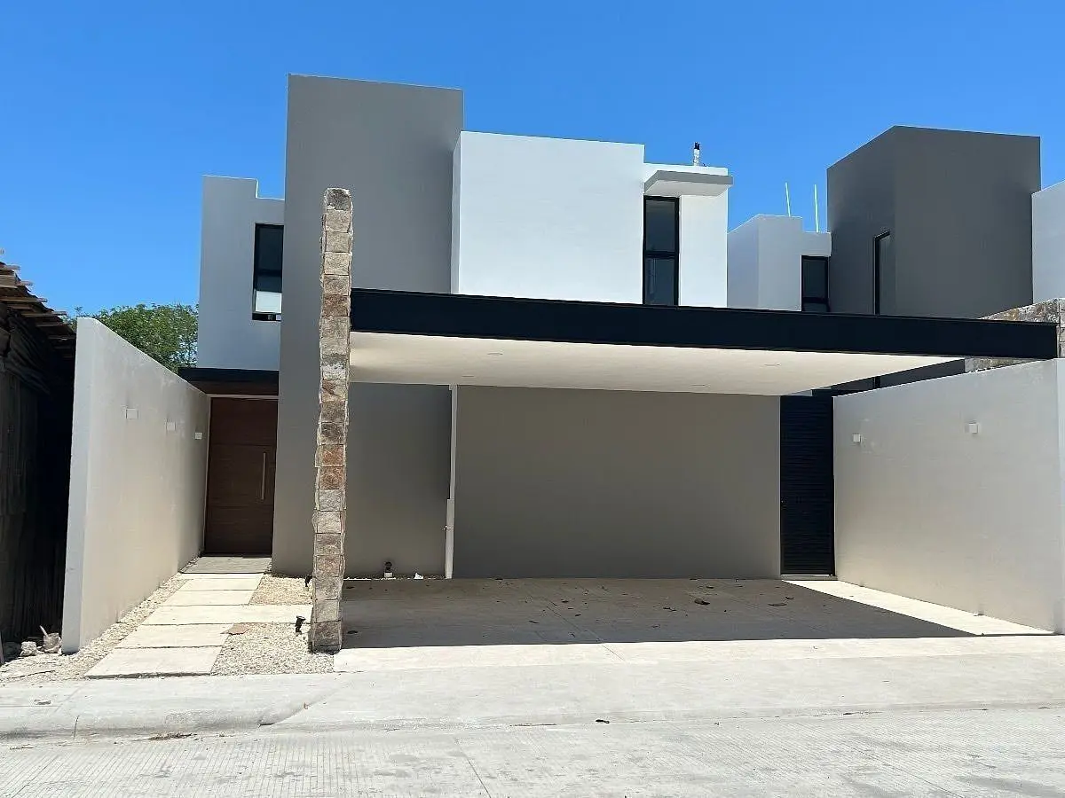 Casa en venta en Yucatán Country Club, Mérida — foto 1 de 50