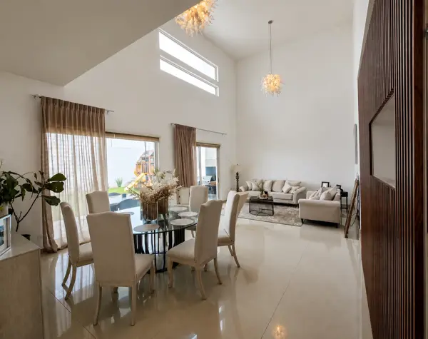 Casa en venta en Jardines de Versalles, Saltillo — foto 2 de 23