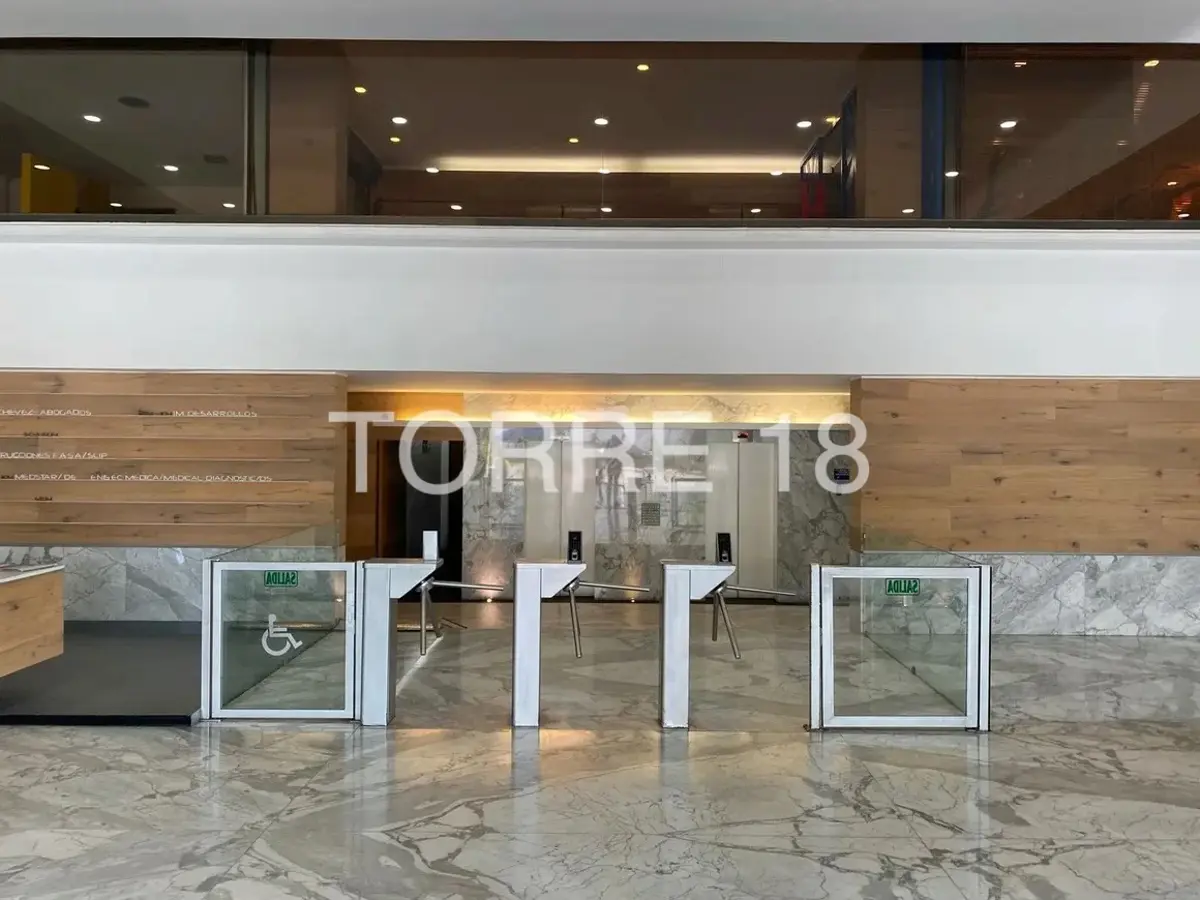 Oficina en renta en Bosque de las Lomas, Miguel Hidalgo — foto 1 de 10