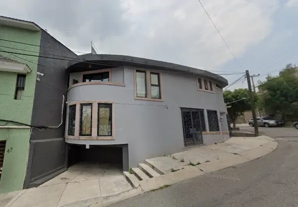Casa en venta en Lomas Lindas II, Atizapán de Zaragoza compra con el banco, no se aceptan créditos