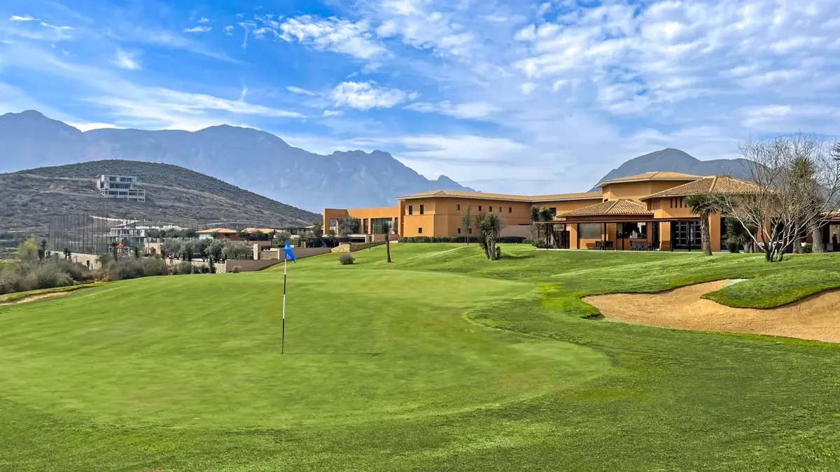 Terreno en venta en Terralta Residencial Country Club, García — foto 1 de 2