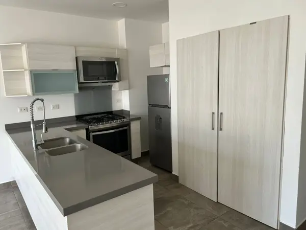 Departamento en renta en Vía Cordillera, Santa Catarina — foto 3 de 15