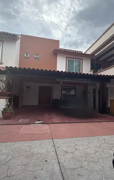 Casa en renta en Puerta de Hierro, Culiacán — foto 2 de 10