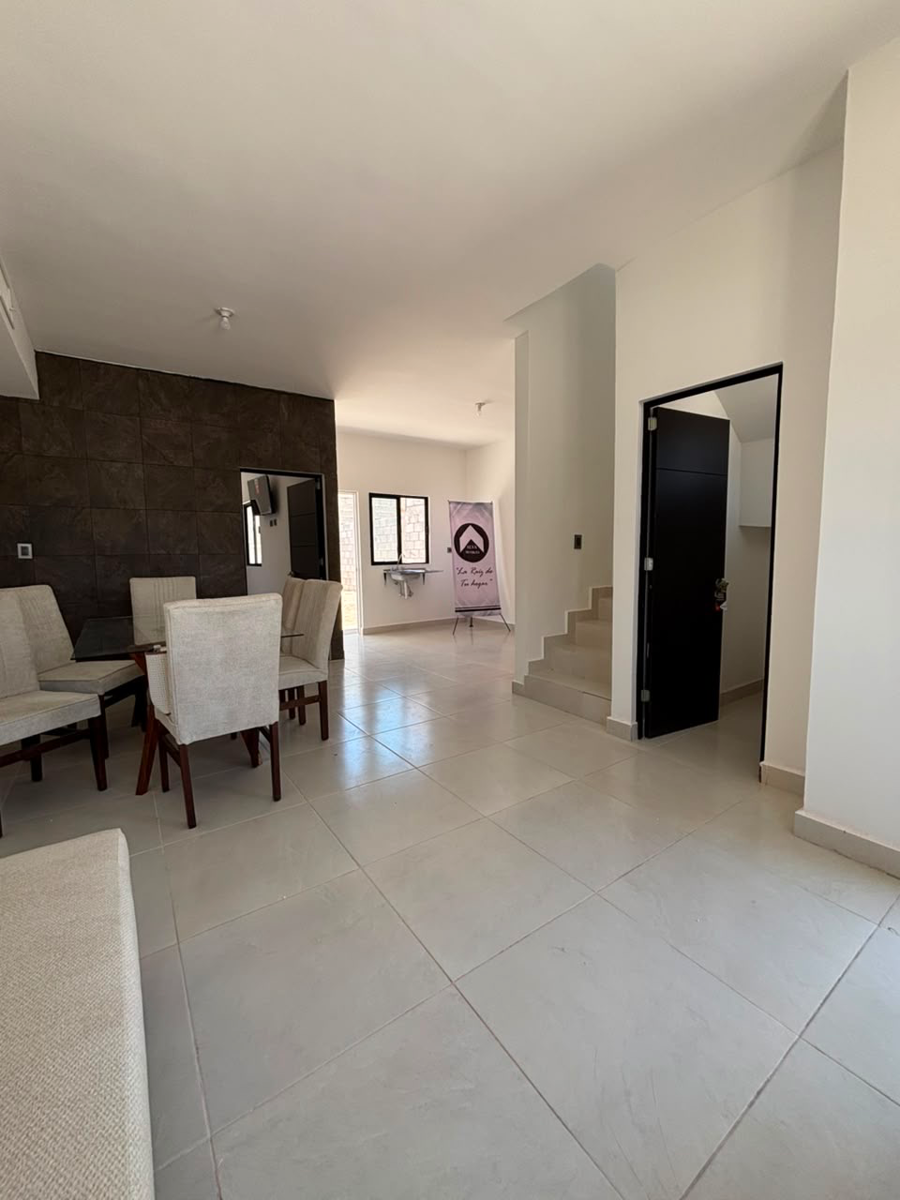 Vista 4 de Casa en Venta en Nogalera Residencial, Gómez Palacio, Durango